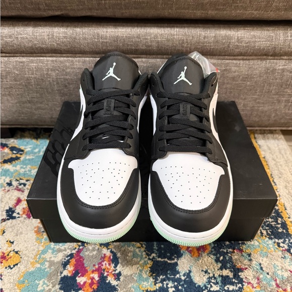 Size 13 - Air Jordan 1 Low SE “Tie Dye”